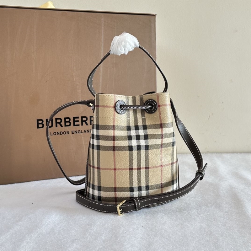 Bv*b*rry bucket bags